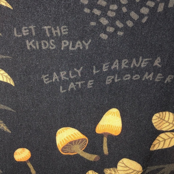 Lrg button down - Picture 7 of 10